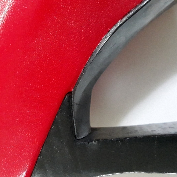 Red Leather Heels Sz 8.5 B - Picture 13 of 15